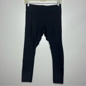 LuLuLemon Black Tight Stuff Tight II - size 6